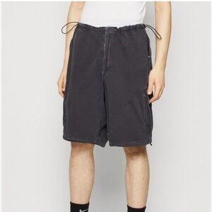 BDG Urban Outfitters Baggy Tech Longline Cargo Shorts Oversized Fit 30W NWT